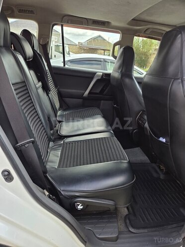 Toyota Land Cruiser Prado 2011, 373,000 km - 2.7 l - Bakı