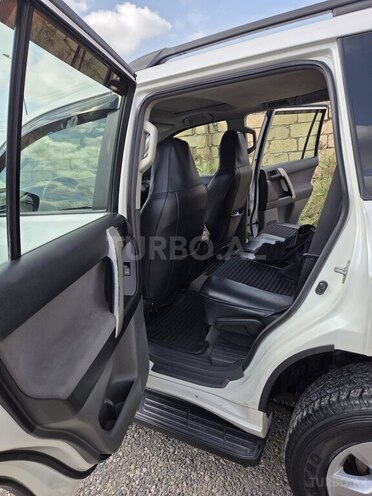 Toyota Land Cruiser Prado 2011, 373,000 km - 2.7 l - Bakı