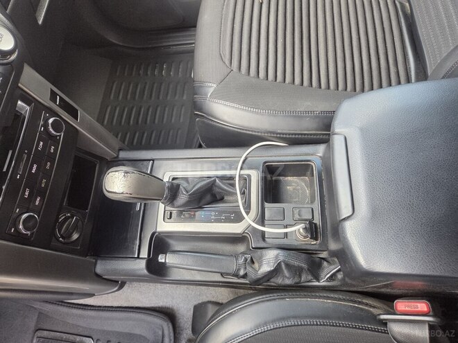 Toyota Land Cruiser Prado 2011, 373,000 km - 2.7 l - Bakı