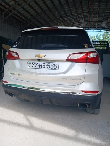 Chevrolet Equinox 2018, 187,000 km - 2.0 л - Yevlax