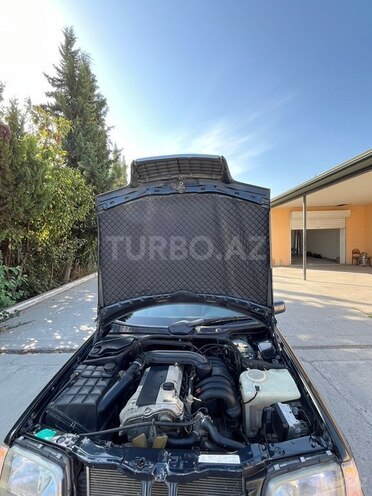 Mercedes C 280 1997, 399,568 km - 2.8 л - Ucar
