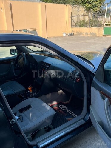 Mercedes C 280 1997, 399,568 km - 2.8 л - Ucar