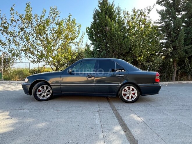 Mercedes C 280 1997, 399,568 km - 2.8 л - Ucar
