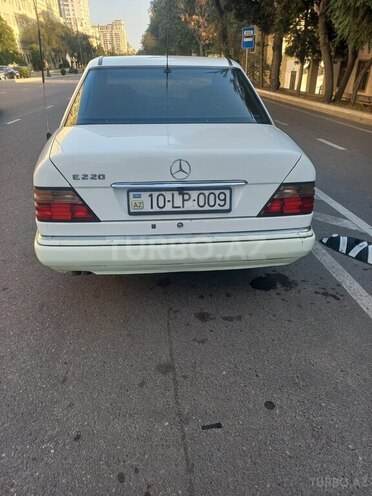 Mercedes 220 E 1994, 930,000 km - 2.2 l - Bakı