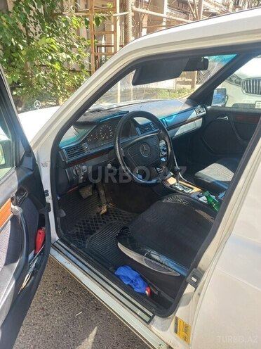 Mercedes 220 E 1994, 930,000 km - 2.2 l - Bakı