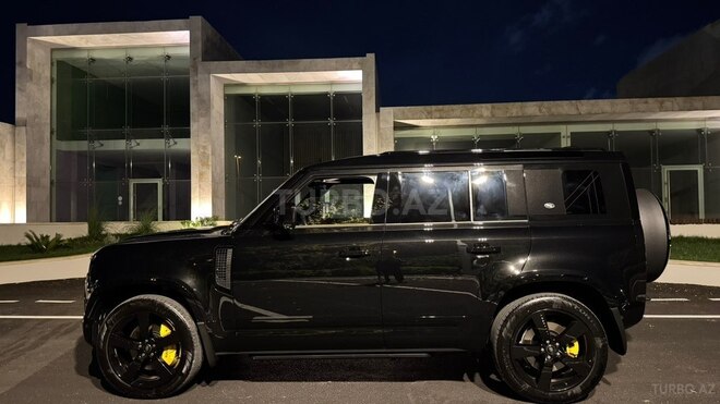 Land Rover Defender 2023, 40,000 km - 3.0 l - Bakı