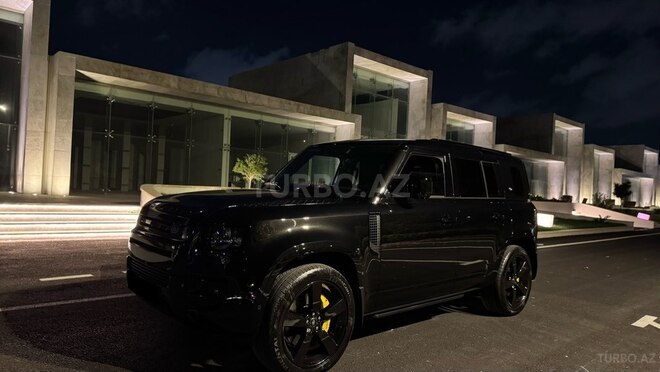Land Rover Defender 2023, 40,000 km - 3.0 l - Bakı