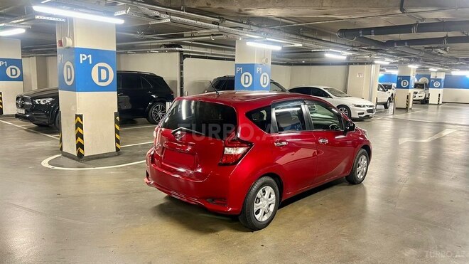 Nissan Note 2016, 135,000 km - 1.2 l - Bakı