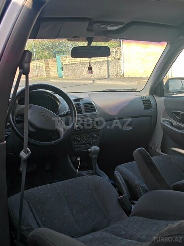 Hyundai Accent 2002, 300,000 km - 1.6 l - Balakən