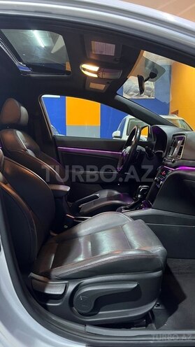 Hyundai Elantra 2018, 132,800 km - 1.6 l - Sumqayıt