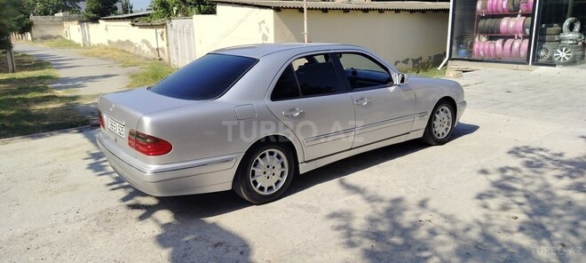Mercedes E 220 1999, 445,000 km - 2.2 l - Şirvan