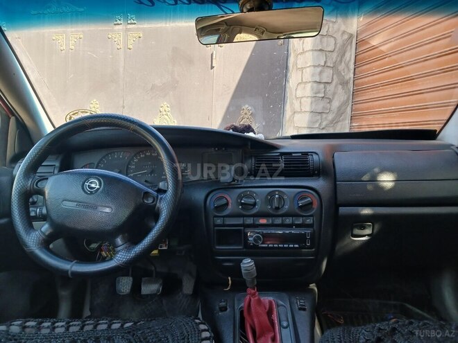 Opel Omega 1997, 200,000 km - 2.0 l - Sumqayıt