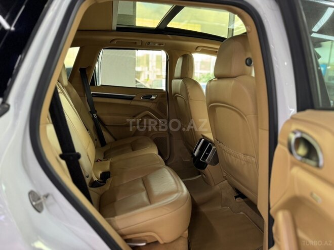 Porsche Cayenne 2015, 115,000 km - 3.6 л - Bakı