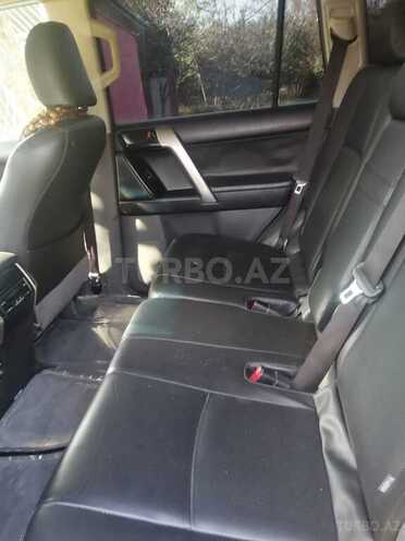 Toyota Land Cruiser Prado 2011, 220,000 km - 2.7 l - Bakı