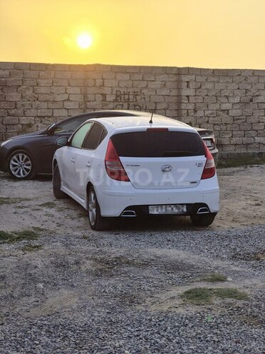 Hyundai i30 2009, 328,000 km - 2.0 l - Bakı
