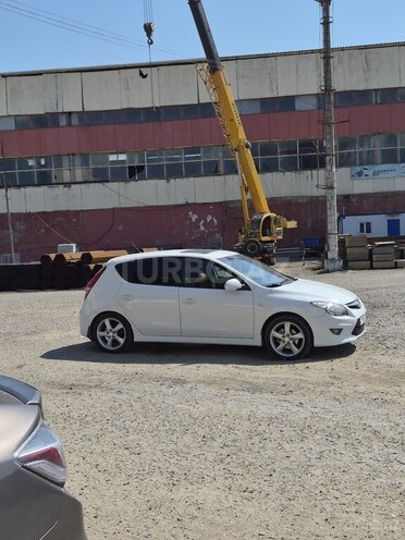 Hyundai i30 2009, 328,000 km - 2.0 l - Bakı