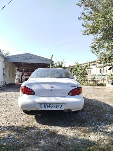Hyundai Elantra 1998, 305,375 km - 2.0 l - İmişli
