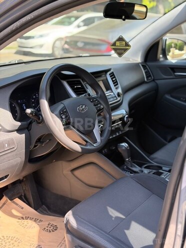 Hyundai Tucson 2016, 168,452 km - 2.0 l - Bakı