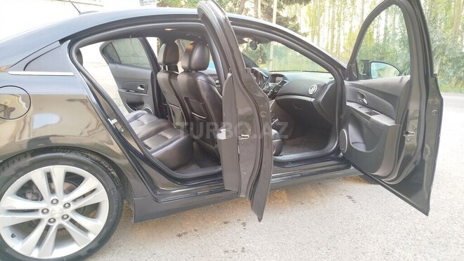 Chevrolet Cruze 2015, 241,800 km - 1.4 l - Sumqayıt