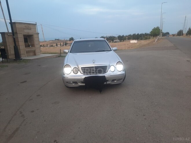 Mercedes E 220 1999, 370,000 km - 2.2 l - Ağstafa