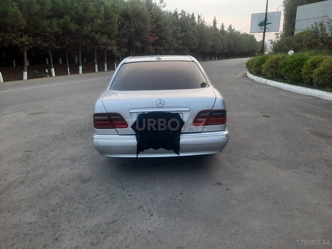 Mercedes E 220 1999, 370,000 km - 2.2 l - Ağstafa
