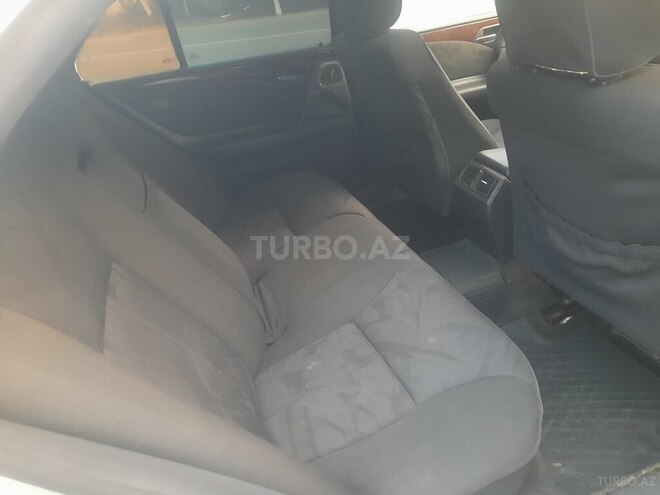 Mercedes E 220 1999, 370,000 km - 2.2 l - Ağstafa