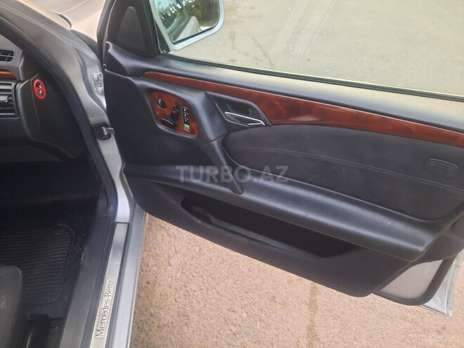 Mercedes E 220 1999, 370,000 km - 2.2 l - Ağstafa