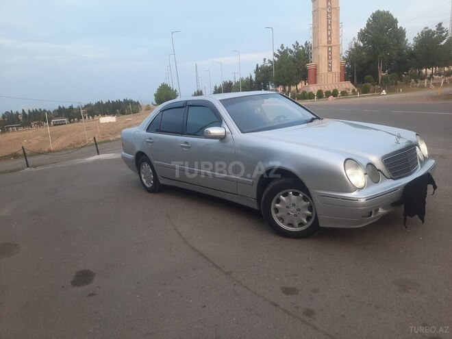 Mercedes E 220 1999, 370,000 km - 2.2 l - Ağstafa