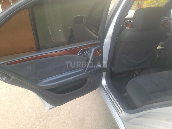 Mercedes E 220 1999, 370,000 km - 2.2 l - Ağstafa
