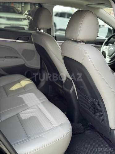 Hyundai Elantra 2016, 138,000 km - 2.0 л - Bakı
