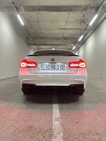 BMW 330 2017, 132,616 km - 2.0 л - Bakı