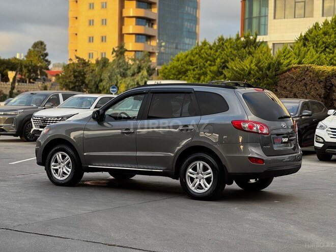 Hyundai Santa Fe 2010, 189,000 km - 2.4 л - Bakı