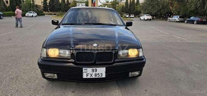BMW 316 1997, 452,365 km - 1.6 l - Sumqayıt