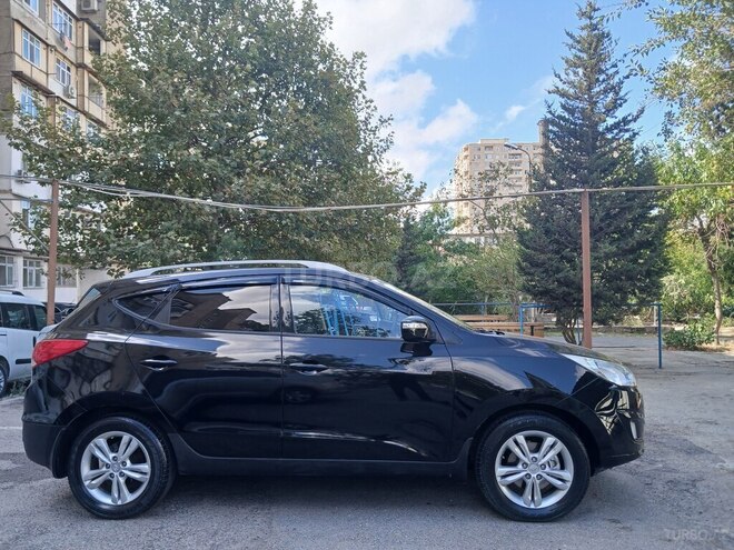 Hyundai Tucson 2011, 184,000 km - 2.0 л - Bakı
