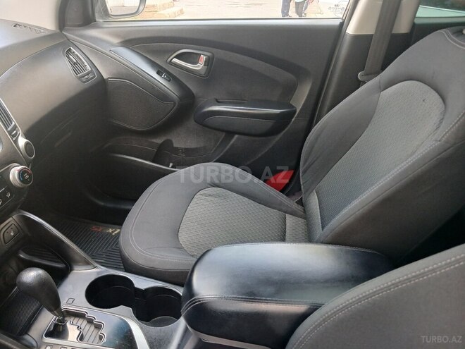 Hyundai Tucson 2011, 184,000 km - 2.0 л - Bakı