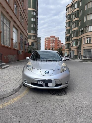 Nissan Leaf 2011, 177,478 km - 0.0 l - Bakı