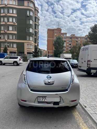 Nissan Leaf 2011, 177,478 km - 0.0 l - Bakı