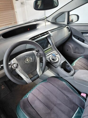 Toyota Prius 2011, 250,000 km - 1.8 l - Bakı
