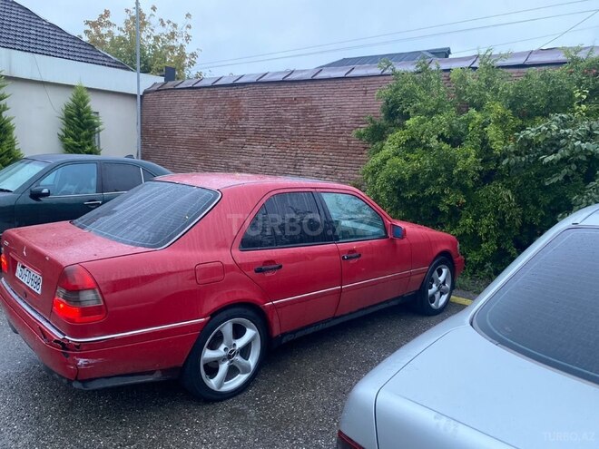 Mercedes C 180 1994, 496,161 km - 1.8 l - Quba