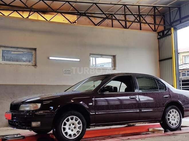 Nissan Maxima 1998, 500,000 km - 3.0 l - Qax