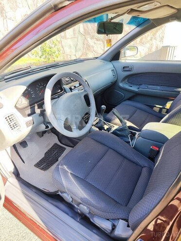 Nissan Maxima 1998, 500,000 km - 3.0 l - Qax