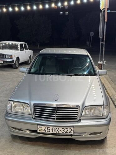 Mercedes C 180 2000, 260,000 km - 1.8 l - Ağcabədi