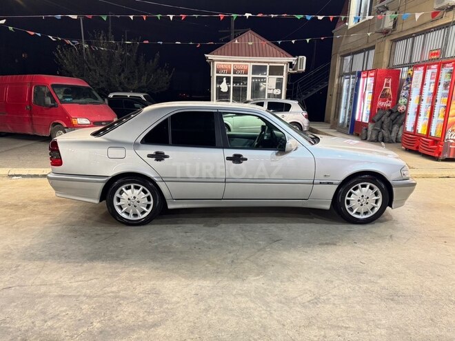 Mercedes C 180 2000, 260,000 km - 1.8 l - Ağcabədi