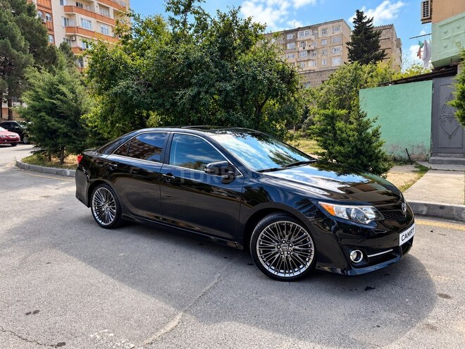 Toyota Camry 2013, 230,000 km - 2.5 l - Bakı