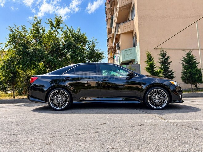Toyota Camry 2013, 230,000 km - 2.5 l - Bakı