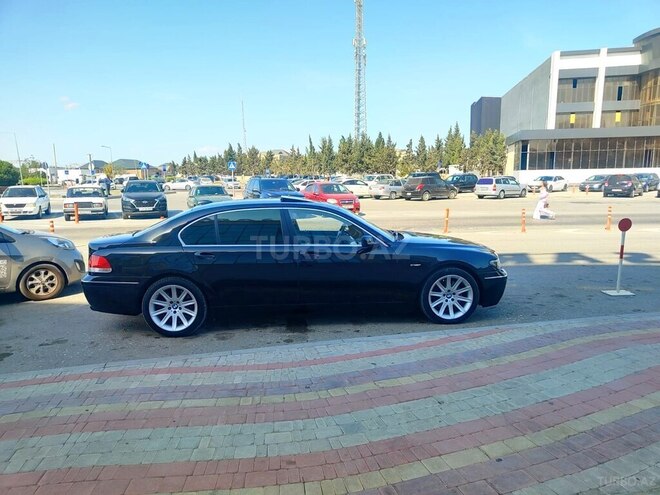 BMW 745 2003, 226,000 km - 4.4 l - Bakı