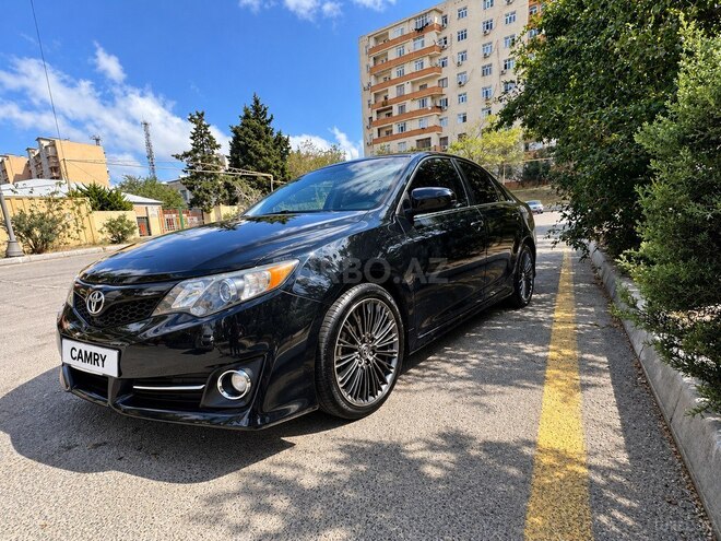 Toyota Camry 2013, 230,000 km - 2.5 l - Bakı