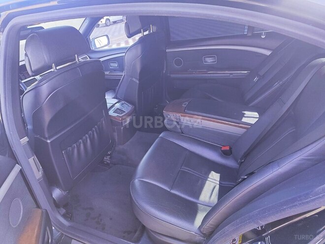 BMW 745 2003, 226,000 km - 4.4 l - Bakı