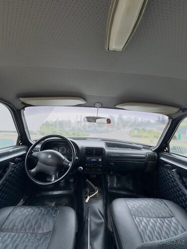 GAZ 24 1981, 2,000 km - 2.5 l - Bakı