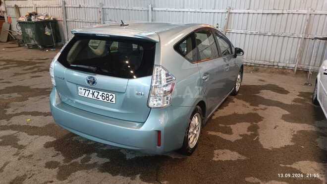 Toyota Prius V 2013, 141,267 km - 1.8 l - Bakı